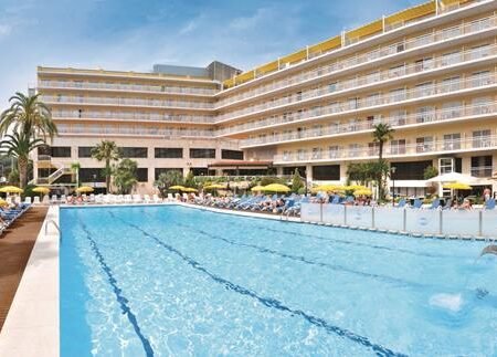 GHT Oasis Park & Spa