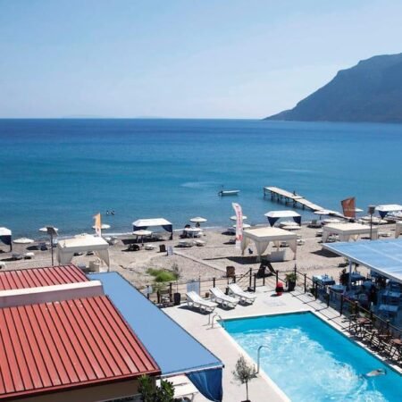 Sacallis Inn Beach Hotel