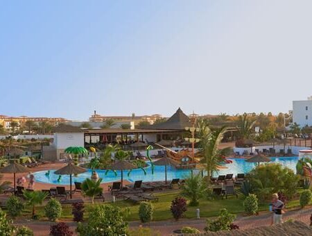 Sol Dunas Resort