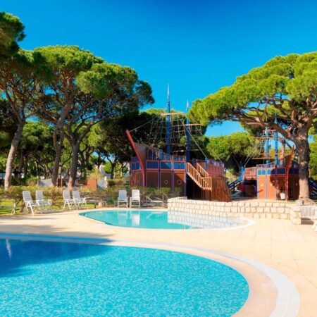 Pine Cliffs Luxury Collection