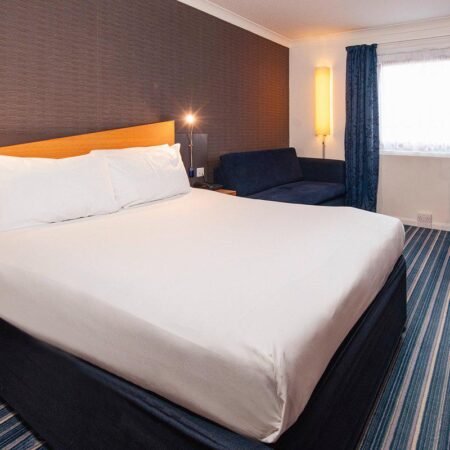 Holiday Inn Express Chingford - North Circular