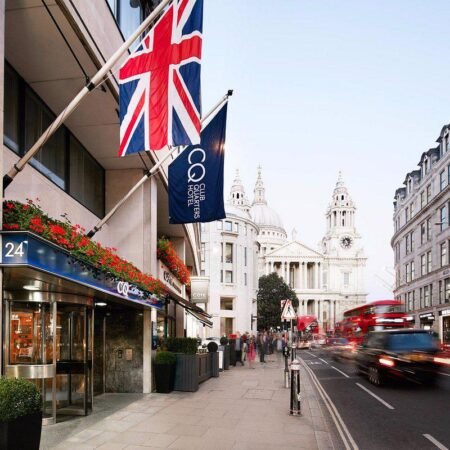 Club Quarters St. Paul s