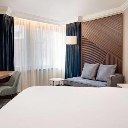 Hilton London Metropole