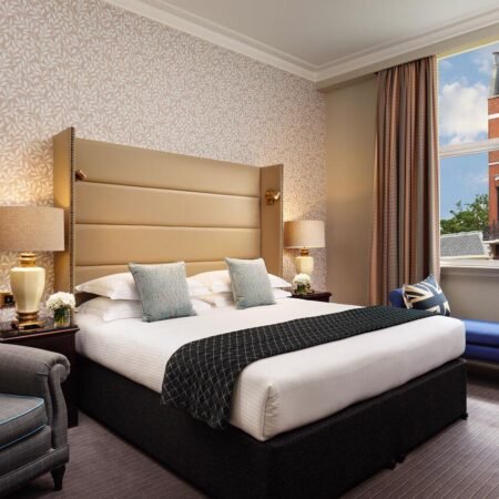 Hotel Millennium The Baileys