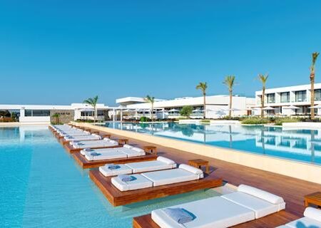 Gennadi Grand Resort