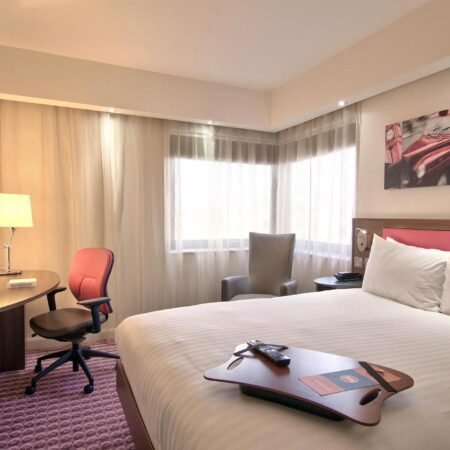 Hampton by Hilton London