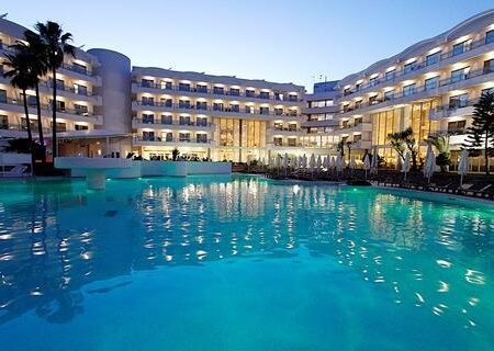 Rei del Mediterrani Palace