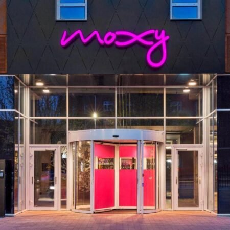 Moxy Copenhagen Sydhavnen