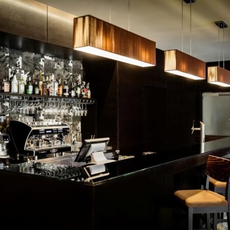 Occidental Praha Five