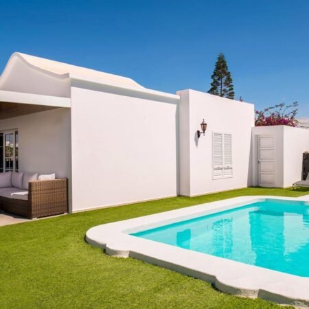 Villa&apos;s Hyde Park Lane