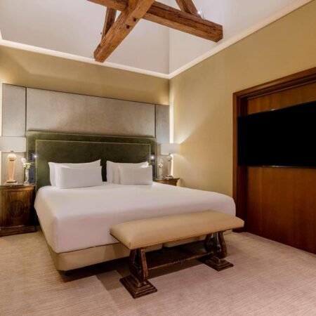 NH Collection Prague Carlo IV