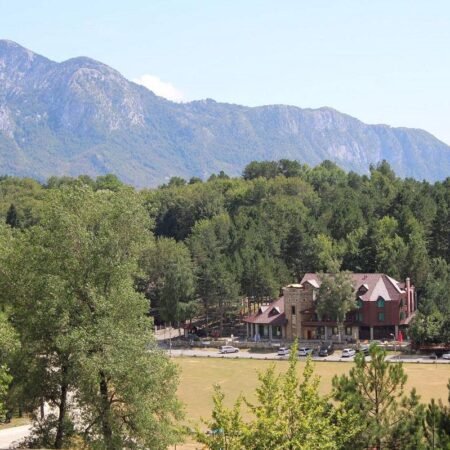 Natyral Razma Resort