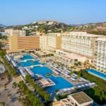 Amada Colossos By Louis Hotels