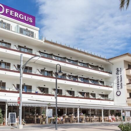 Fergus Style Soller Beach