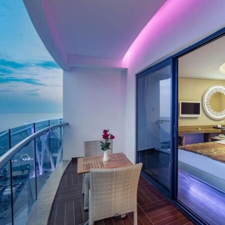 Granada Luxury Okurcalar