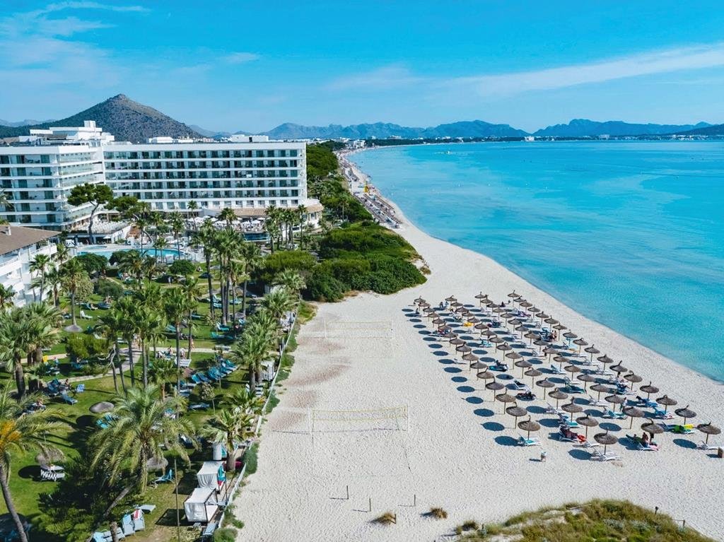 Playa Esperanza Resort