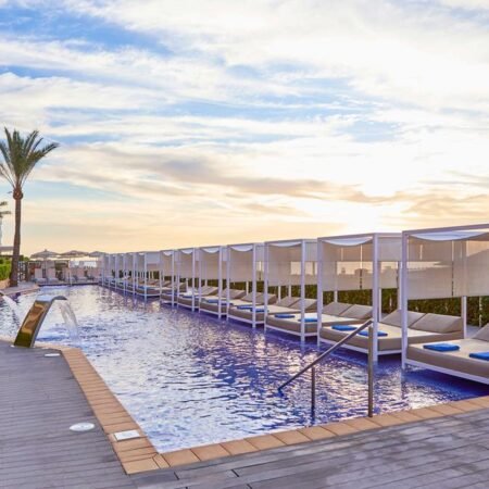 Zafiro Cala Mesquida