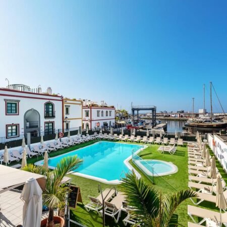 Apartamentos LIVVO Puerto de Mogan